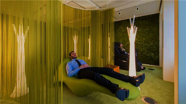 腎透支也不放棄搬磚的白領(lǐng)們，看看這個(gè)超skr的(圖3)